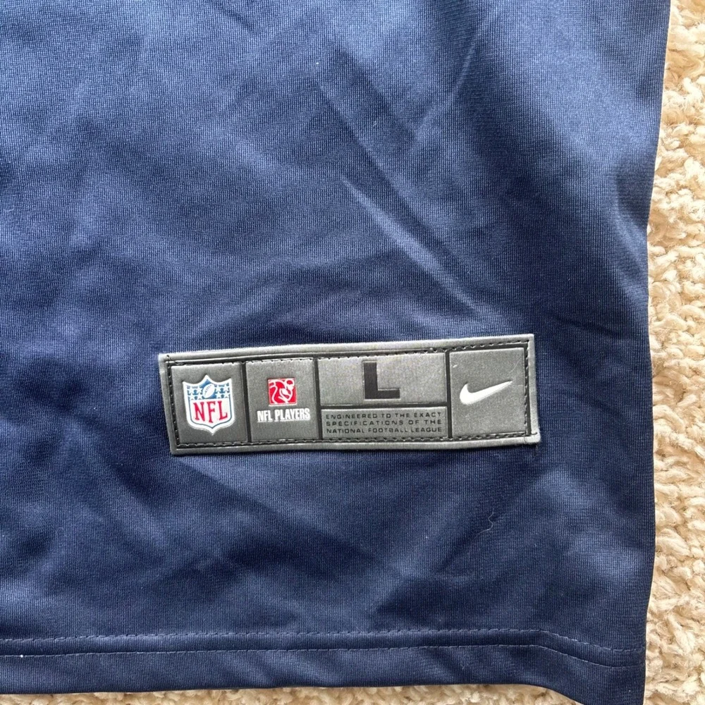 Nike On-Field Men Tennessee Titans Derrick Henry Jersey Large Navy Blue  NFL‎